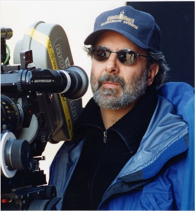 乔恩·阿维奈的写真