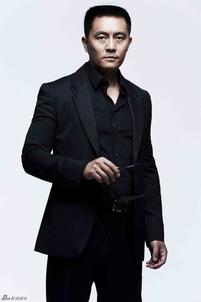 常戎的写真-常戎黑西装写真曝光 ...