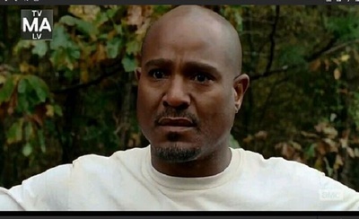 塞斯·吉列姆的写真-刘能牧师