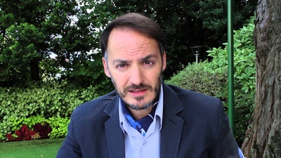 法布里齐奥·隆吉奥内的写真