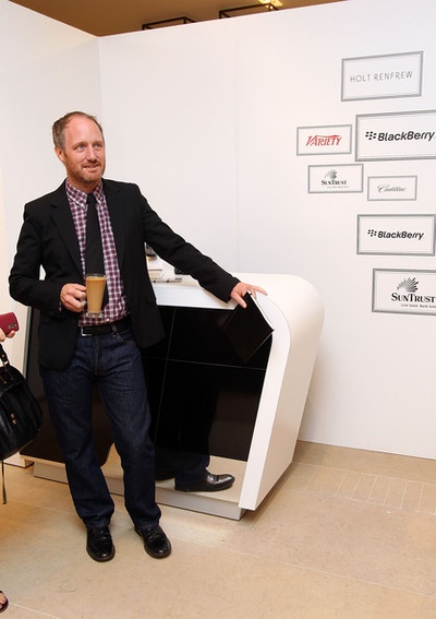 迈克·米尔斯的写真