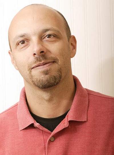 何塞·帕迪里亚的写真