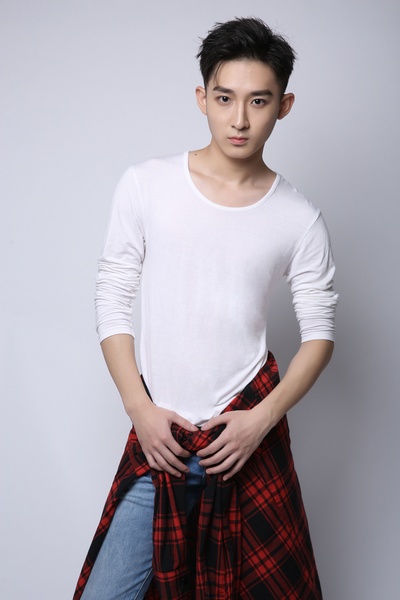 刘泽庭的写真-刘泽庭 写真