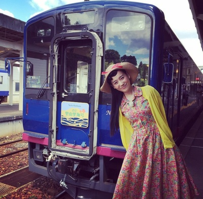 筱原友惠的写真-在能登半岛( ´ ▽ ` )ﾉ