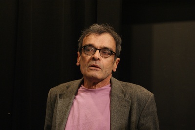 哈伦·法罗基的写真