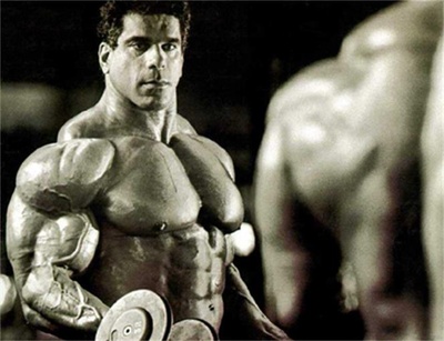 卢·弗里基诺的写真-Lou Ferrignod的图片