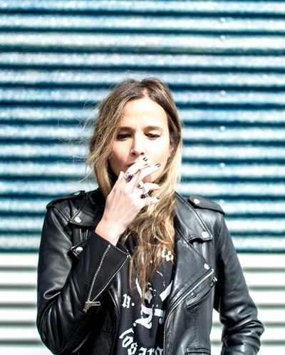 朱利亚·迪库诺的写真