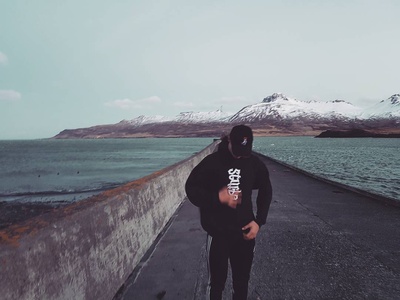 布勒·辛瑞克松的写真