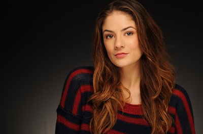 艾米莉·特里梅因的写真