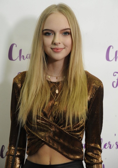 杰西卡·贝尔金的写真