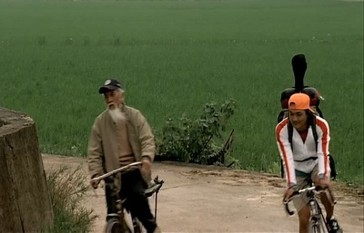 陈怀恩的写真-与阿公一起。