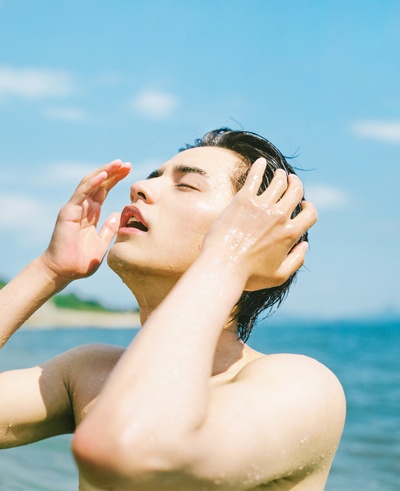 濑户利树的写真