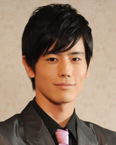 岩永彻也的写真