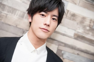 岩永彻也的写真