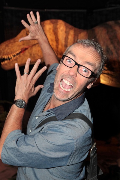 约翰·汉纳的写真-叔 别吓人！