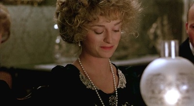 凯瑟琳·拉贝特的写真-in Maurice 饰演Pippa ...