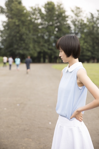 虞朗的写真-虞朗生活照