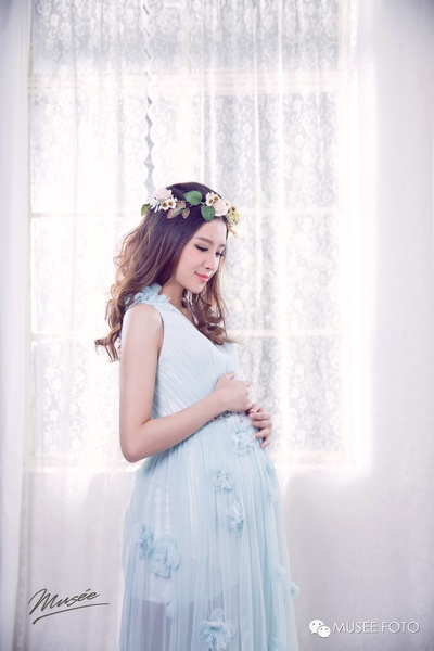 张杨果而的写真