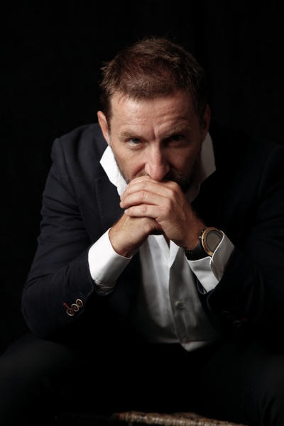 安东尼奥·德·拉·托雷的写真