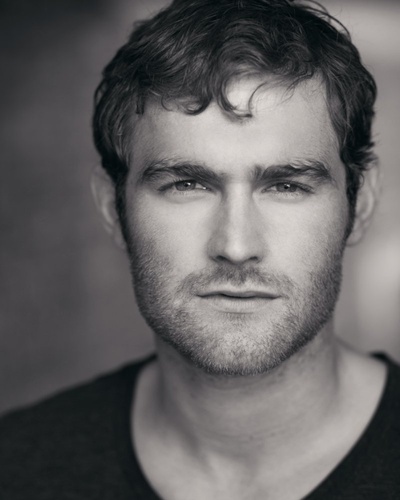 马克·斯坦利的写真