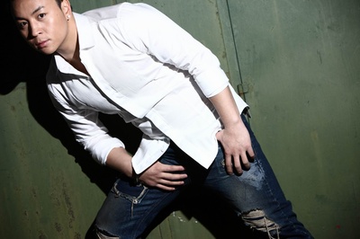 释小龙的写真-釋小龍