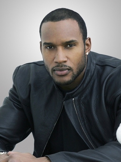 亨利·西蒙斯的写真