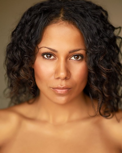 克里斯塔尔·巴林特的写真