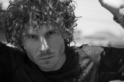 鲁文·奥昌迪亚诺的写真