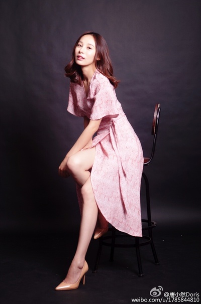 唐小然的写真-《玩命直播》 扮演 夏...