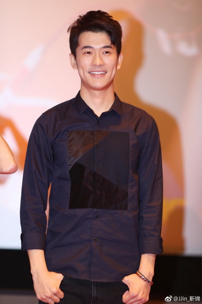 靳锦的写真-靳锦