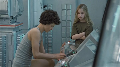 凯莉·赫恩的写真