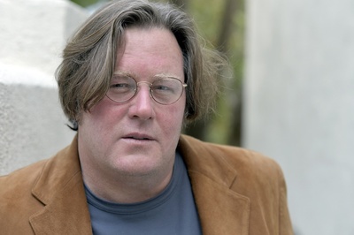 威廉·莫纳汉的写真