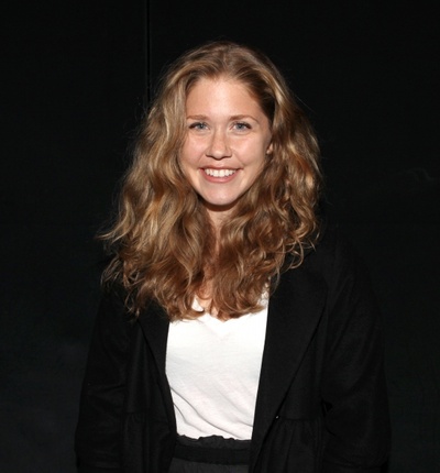 莉萨·乔伊斯的写真