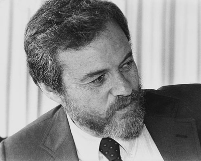 艾伦·J·帕库拉的写真