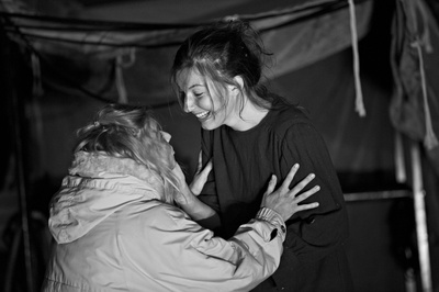 露易丝·谢维洛特的写真