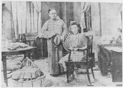 顾而已的写真-《野火春风》中的舒绣...