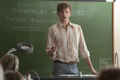 里昂·福德的写真