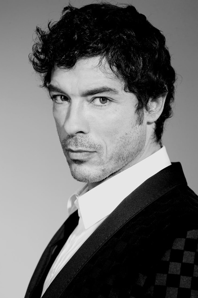 亚历山德罗·加斯曼的写真