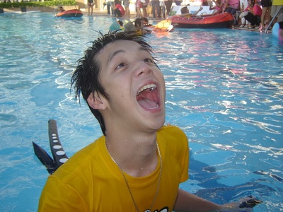 拉楚·苏拉查拉斯的写真