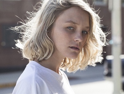 切尔西·洛佩兹的写真