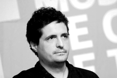 小克莱伯·门多萨的写真