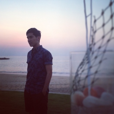 辰塔维·塔纳西维的写真-ter@ins