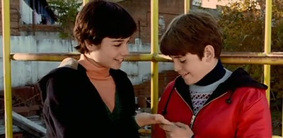 纳迪娅·德·圣地亚哥的写真