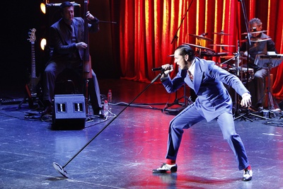 阿谢尔·埃特塞安迪亚的写真