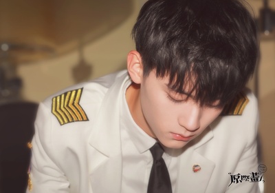 方翔锐的写真-方翔锐（易安音乐社）...