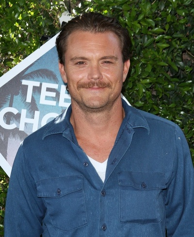 克莱恩·克劳福德的写真