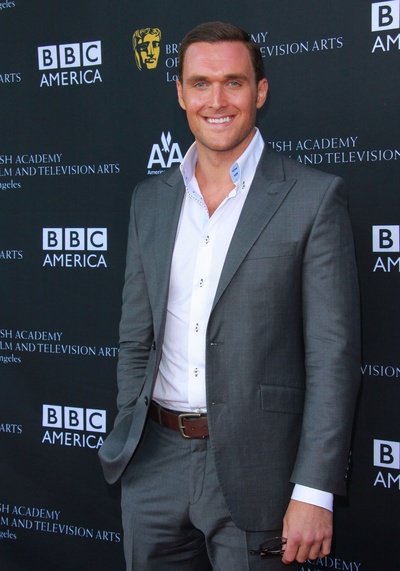 欧文·约曼的写真