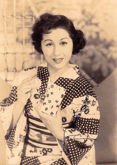 木暮实千代的写真