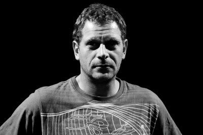 朱利安·维戈夫的写真