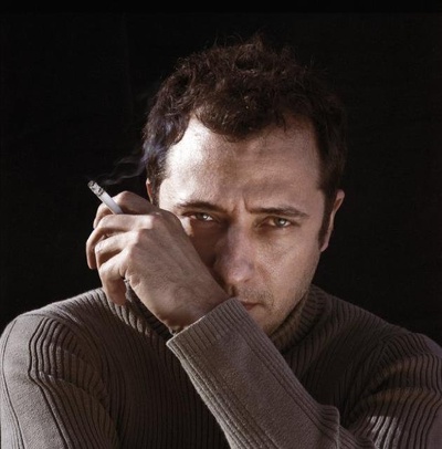 伊吉特.约兹贤尔的写真